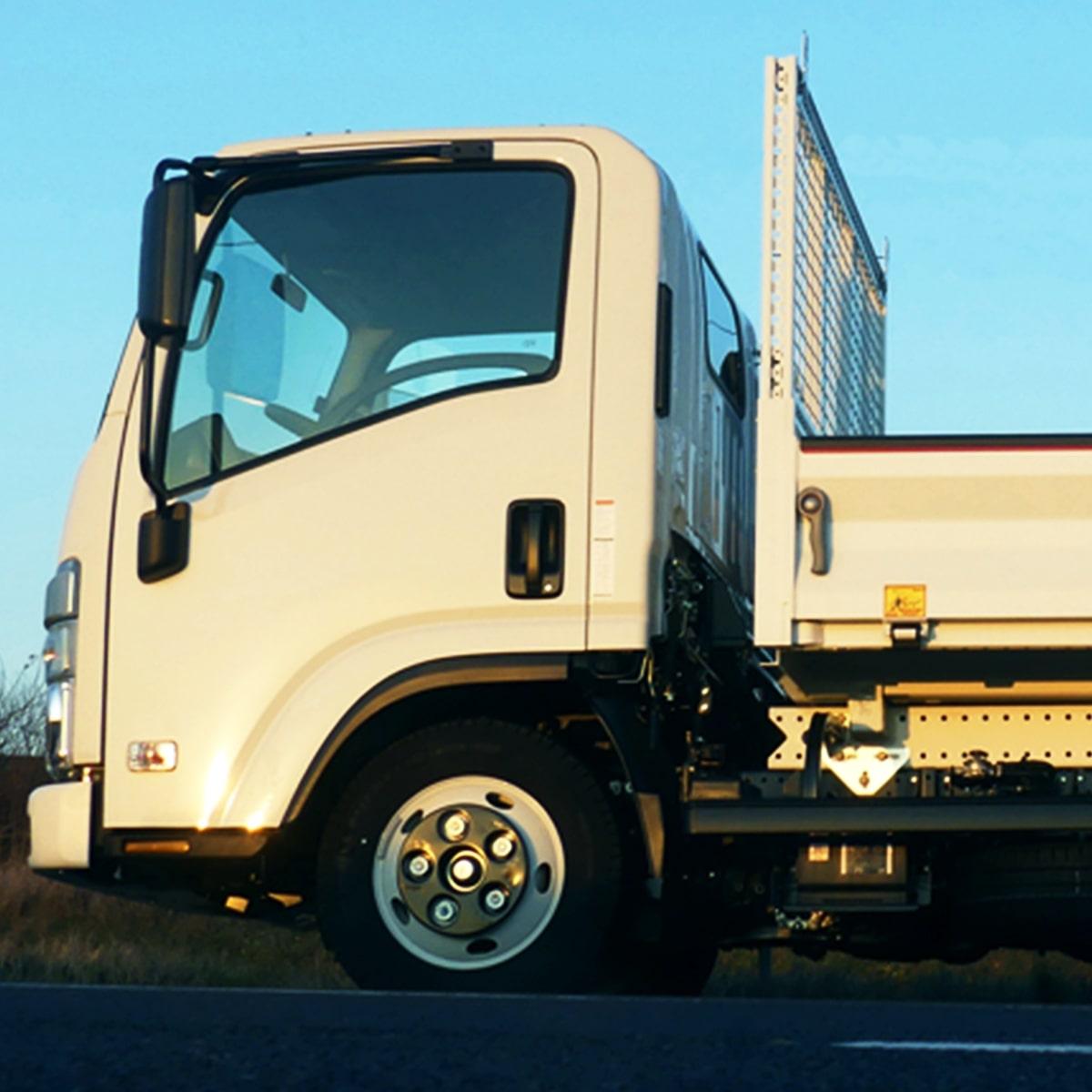 Isuzu M21 Active